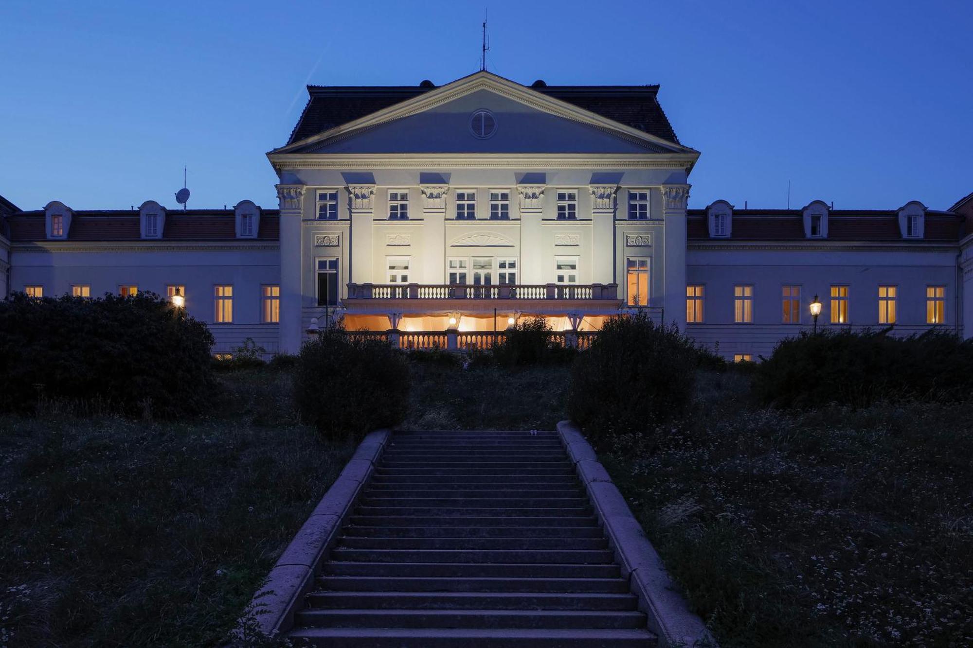 Austria Trend Hotel Schloss Wilhelminenberg Wien Εξωτερικό φωτογραφία